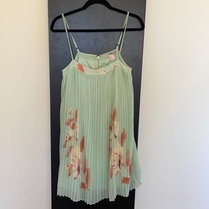 Floral fan dress